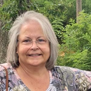 Meet your Posher, Linda